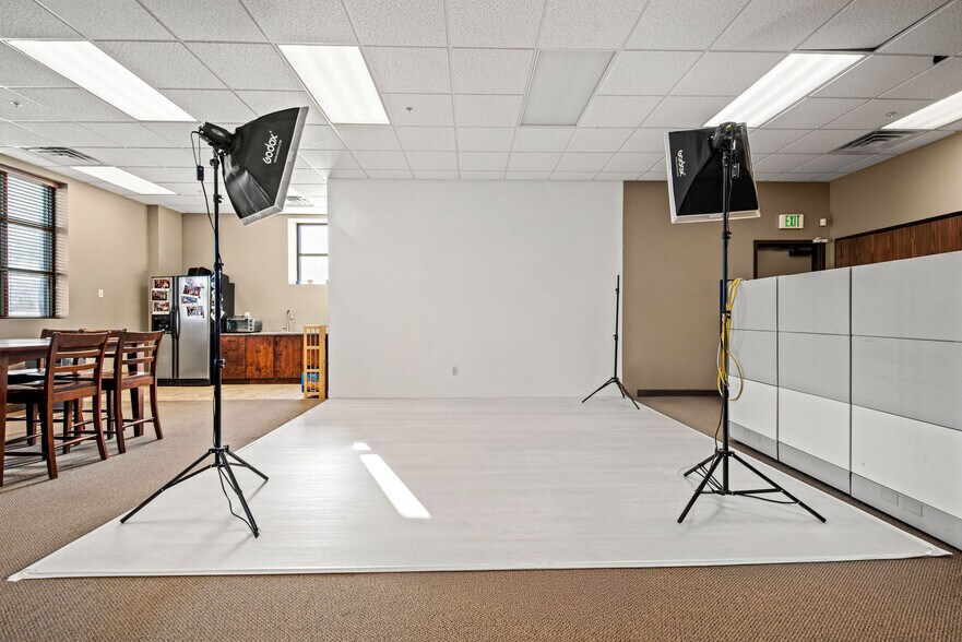 More Photos Of 408-454 W 800 N, Orem General Retail For Sale