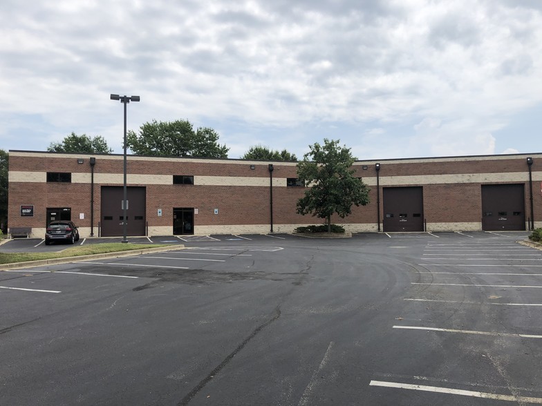 More Photos Of 4585 Printers Ct, White Plains Warehouse For Lease