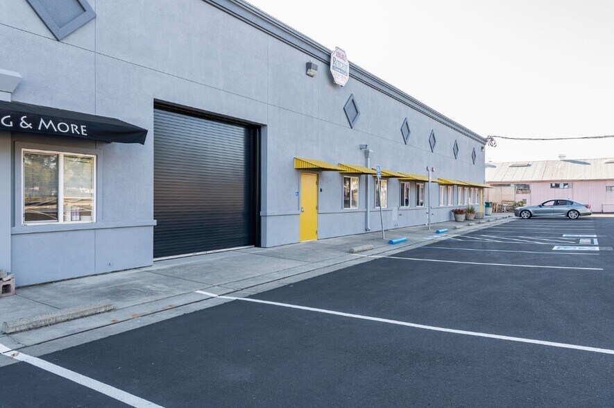 More Photos Of 2483-2495 Washington Ave, San Leandro Light Manufacturing For Lease