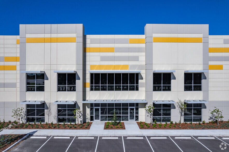 More Photos Of Wesley Rd, Apopka Unknown For Lease