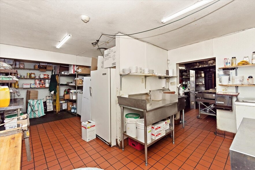 More Photos Of 337 W Big Bear Blvd, Big Bear City Restaurant For Sale