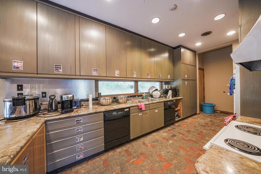 More Photos Of 895 Fishers rd, Maurertown Land For Sale