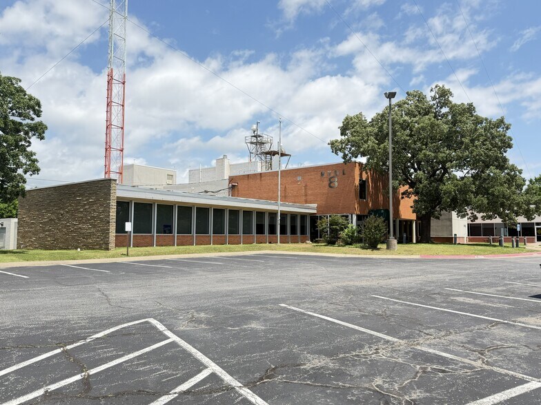 More Photos Of 3333 S 29th W Ave, Tulsa Office For Sale