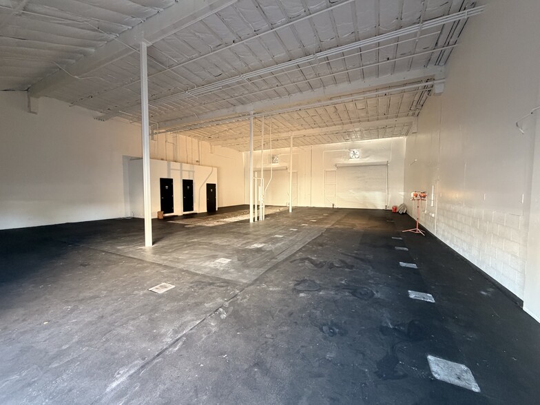 Primary Photo Of 335 Convention Way, Redwood City Unknown For Lease