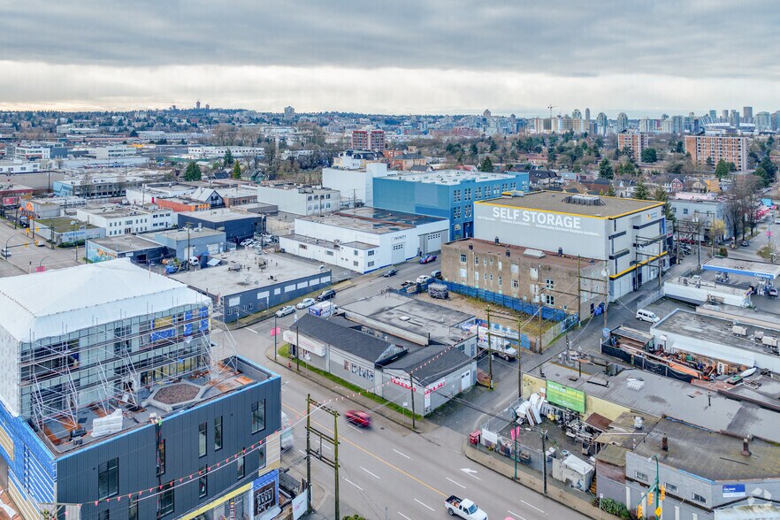 More Photos Of 1250 E Pender St, Vancouver Manufacturing For Sale