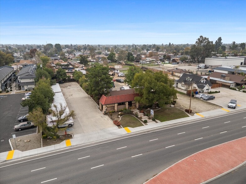 More Photos Of 9831 Rosedale Hwy, Bakersfield Office For Sale