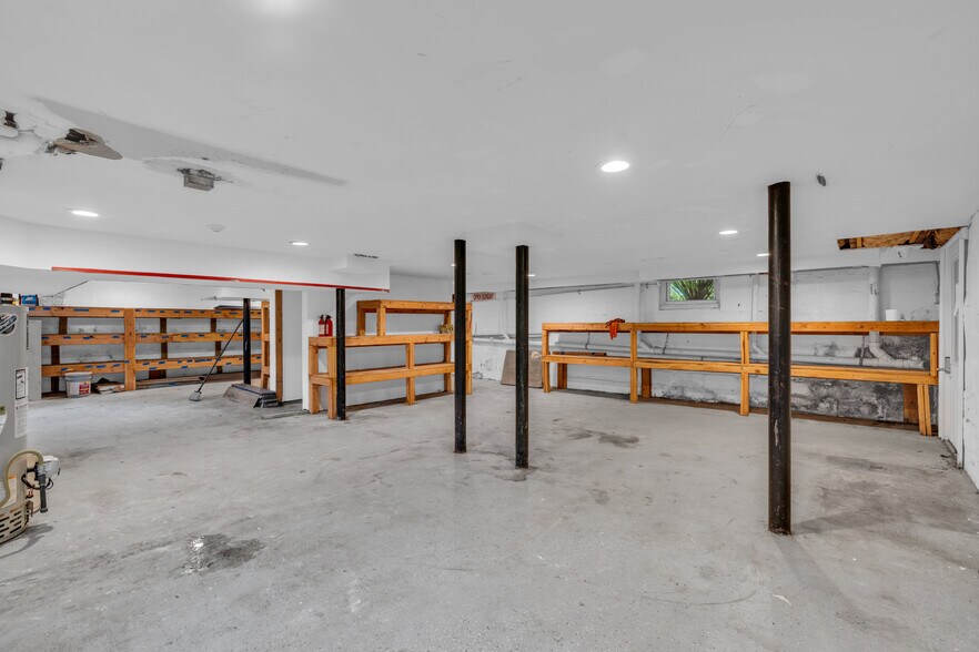 More Photos Of 804 State Route 71, Spring Lake Office Residential For Lease