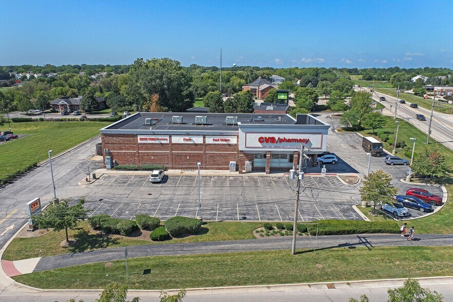 More Photos Of 1101 W Maple Ave, Mundelein Drugstore For Lease