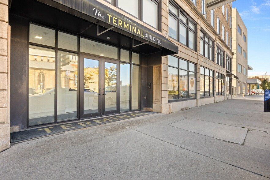 More Photos Of 65 W Broad St, Rochester Apartments For Lease