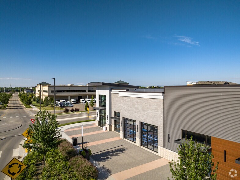 More Photos Of Eagle Road and Interstate 84, Meridian Restaurant For Lease