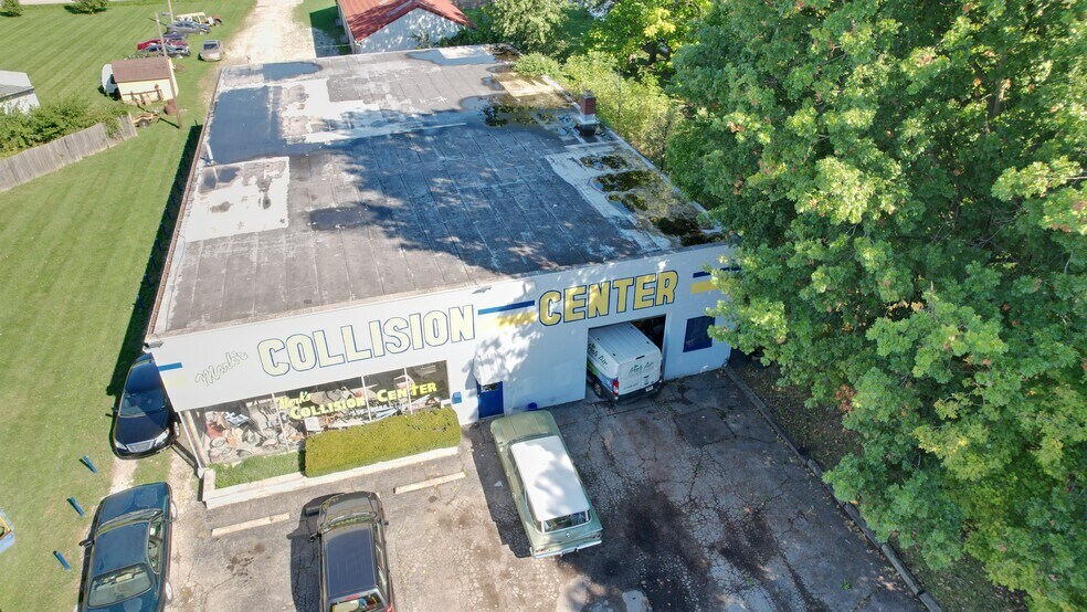 More Photos Of 7086 Southeastern Ave, Indianapolis Flex For Sale