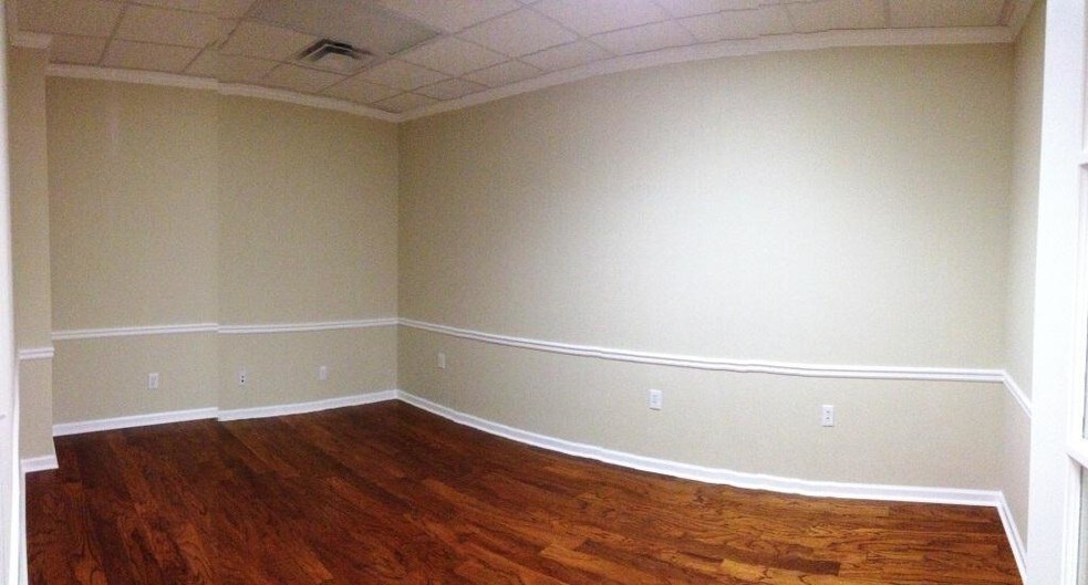 More Photos Of 530 Highland Station Dr, Suwanee Medical For Lease