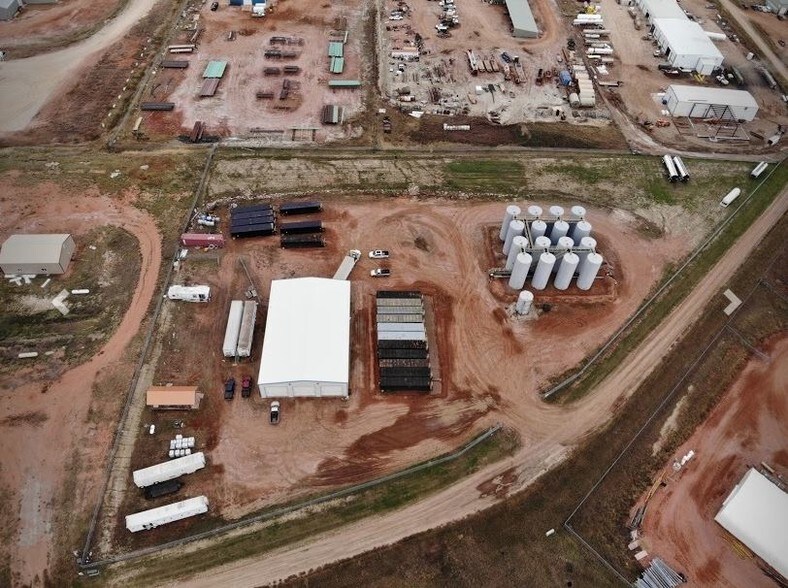 Primary Photo Of 132 104 Ave S, Killdeer Warehouse For Lease