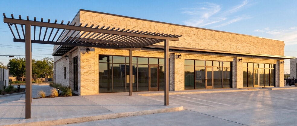 Primary Photo Of 4367 E US Highway 83, Rio Grande City General Retail For Lease