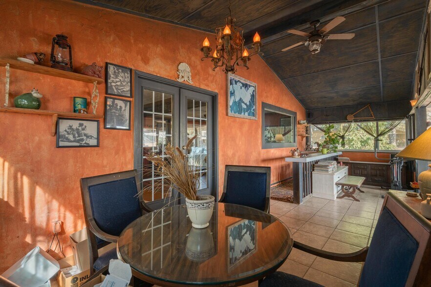 More Photos Of 607 Butts Mill Rd, Pine Mountain General Retail For Sale