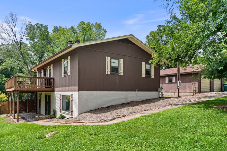 More Photos Of 1810 Little Flock Dr, Rogers Specialty For Sale