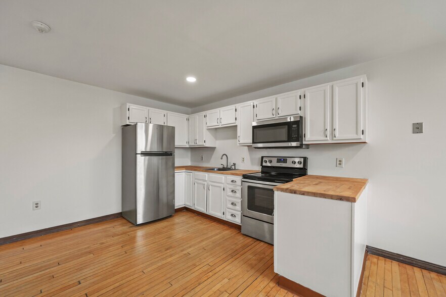 More Photos Of 55 Crystal St, Lenox Dale Apartments For Sale