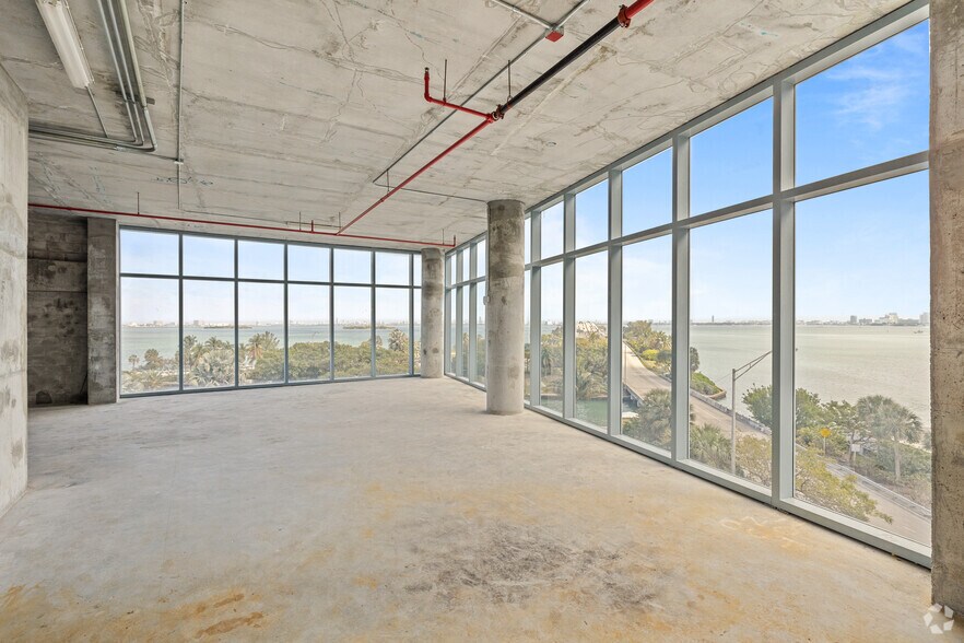 More Photos Of 601 NE 36th St, Miami Apartments For Sale