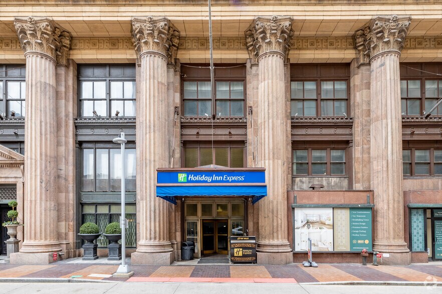 More Photos Of 629 Euclid Ave, Cleveland Apartments For Lease