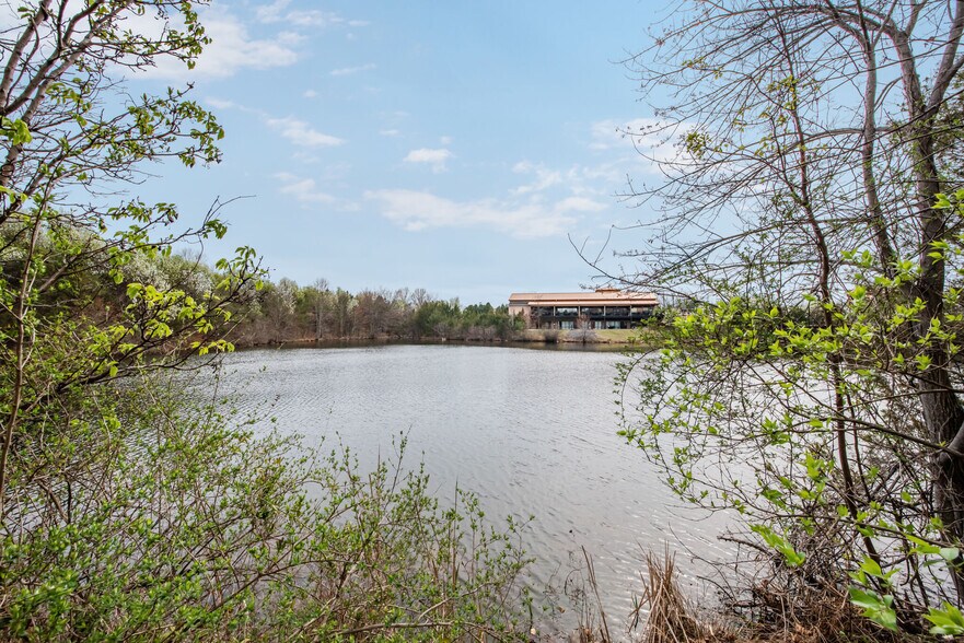 More Photos Of 46175 Westlake Dr, Sterling Medical For Lease