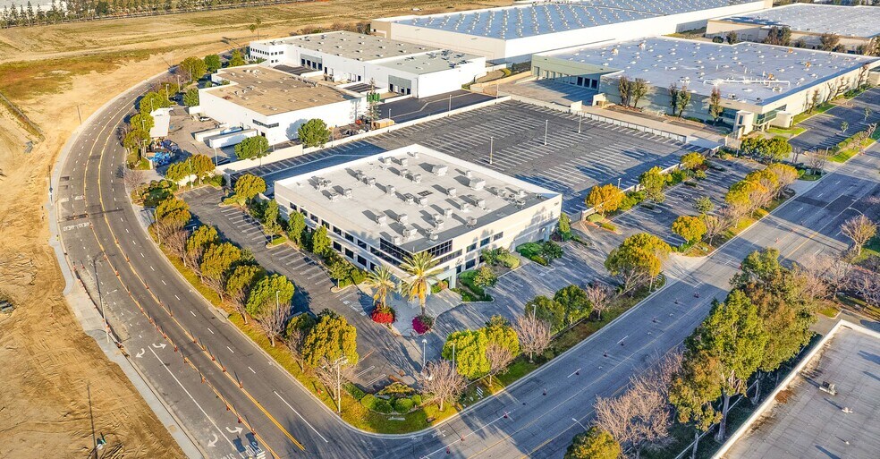 More Photos Of 1260 S Dupont Ave, Ontario Warehouse For Sale