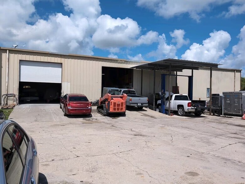 More Photos Of 6445 33rd Street East St E, Sarasota Land For Lease