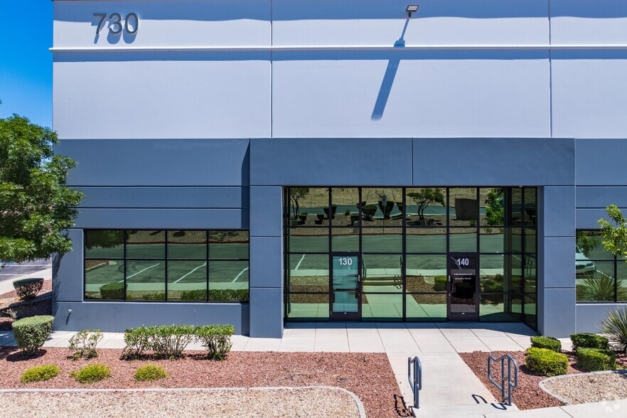 More Photos Of 570 W Cheyenne Ave, North Las Vegas Unknown For Lease