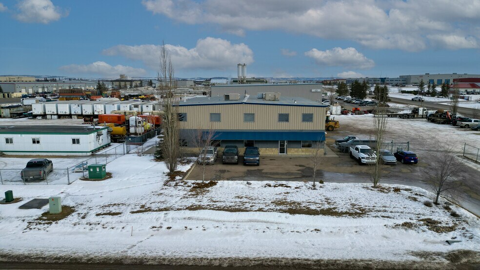 More Photos Of 135 & 141 Clearmile Avenue, Red Deer County Industrial For Sale