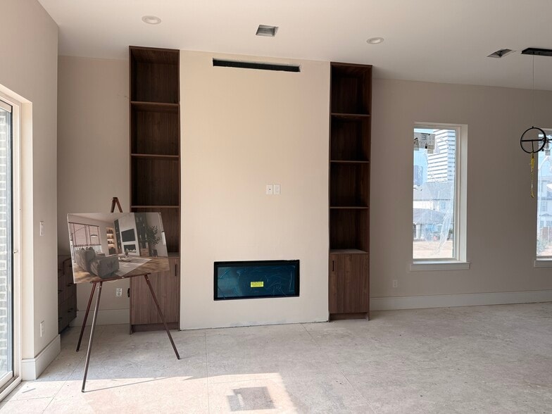 More Photos Of 5821 Winsome Ln, Houston Apartments For Sale