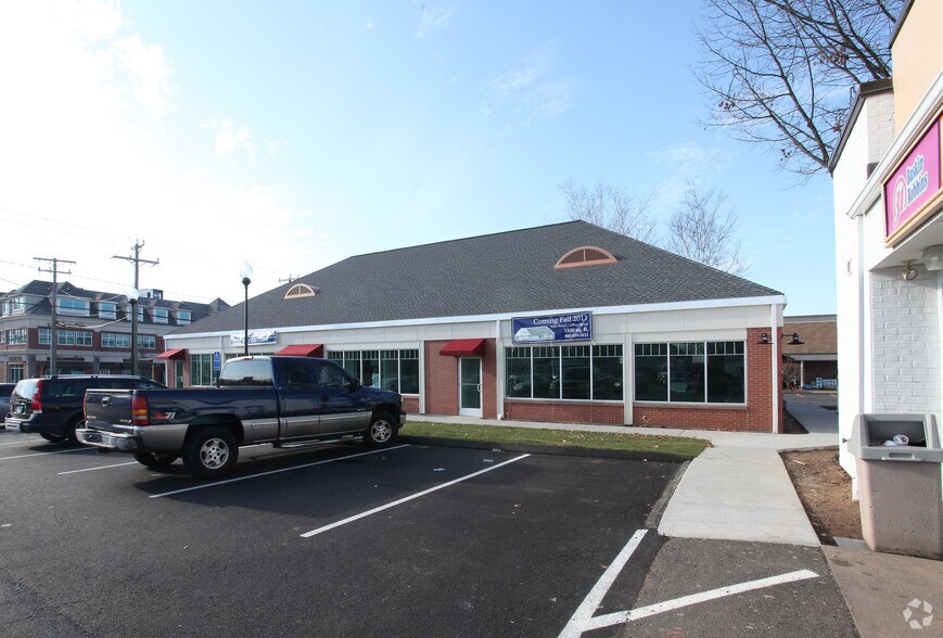 More Photos Of 119 Hebron Ave, Glastonbury Freestanding For Lease