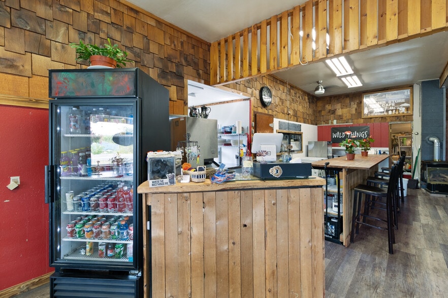 More Photos Of 5588 Highway 8, Deary General Retail For Sale