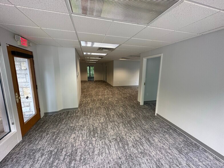 More Photos Of 6209 Riverside Dr, Dublin Office For Lease