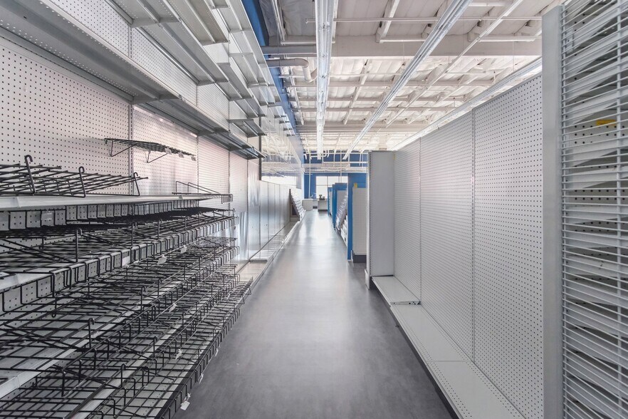 More Photos Of N Tegner Rd, Turlock Unknown For Lease