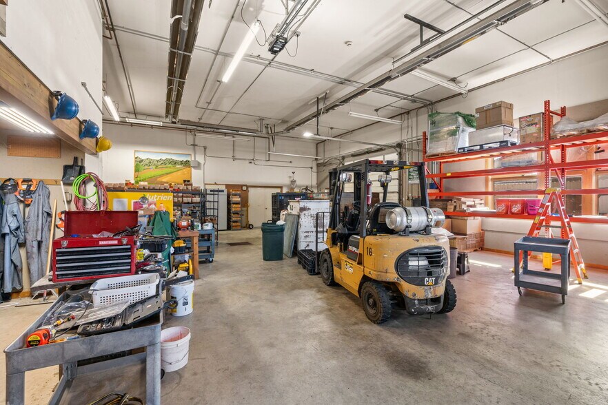 More Photos Of 81 Timberline Dr, Bozeman Freestanding For Lease