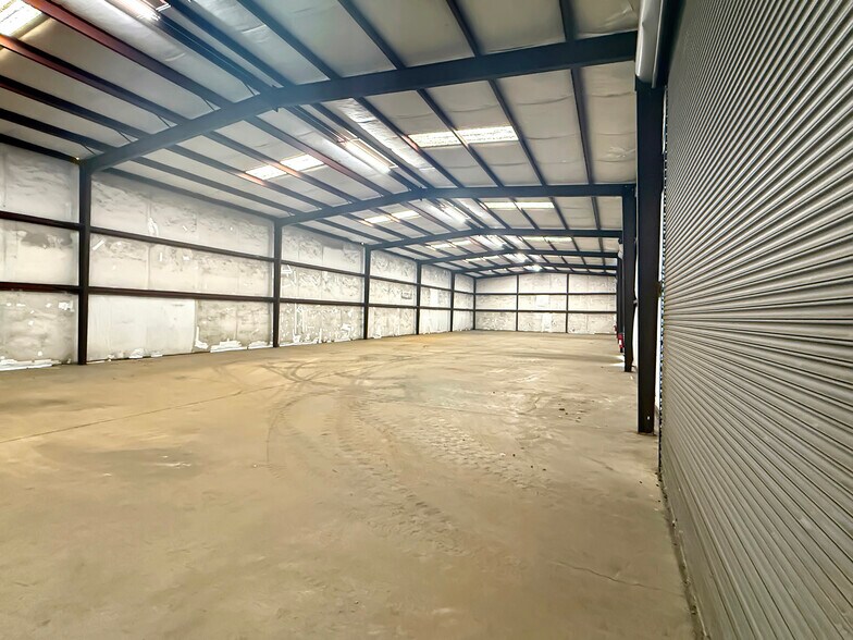 More Photos Of 1305 Whigham Pl, Tuscaloosa Warehouse For Lease