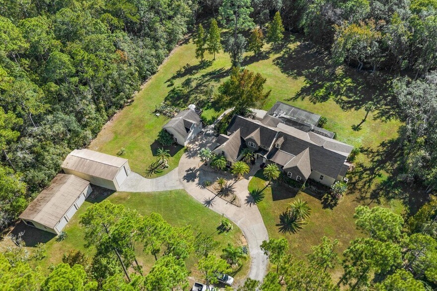 More Photos Of 3010 Starratt Rd, Jacksonville Office For Sale