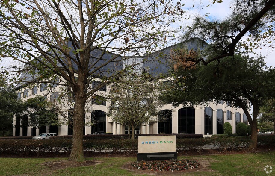 More Photos Of 109 N Post Oak Ln, Houston Office For Lease