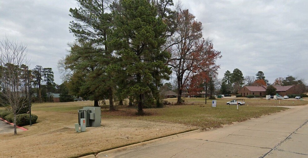 More Photos Of 2131 Galleria Oaks Drive, Texarkana Land For Sale