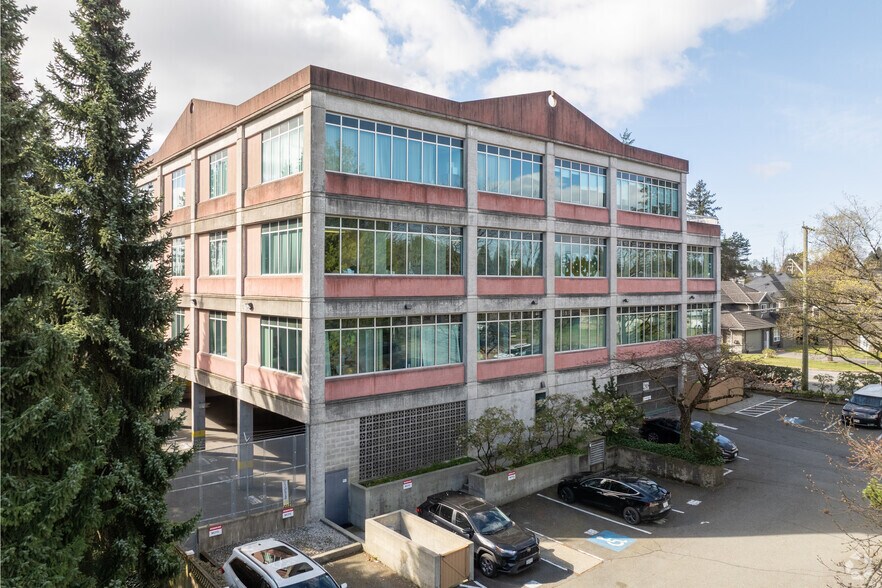 More Photos Of 11861 88 Av, Delta Office For Lease