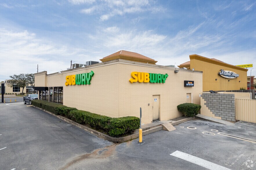 More Photos Of 7505-7705 Westheimer Rd, Houston Unknown For Lease