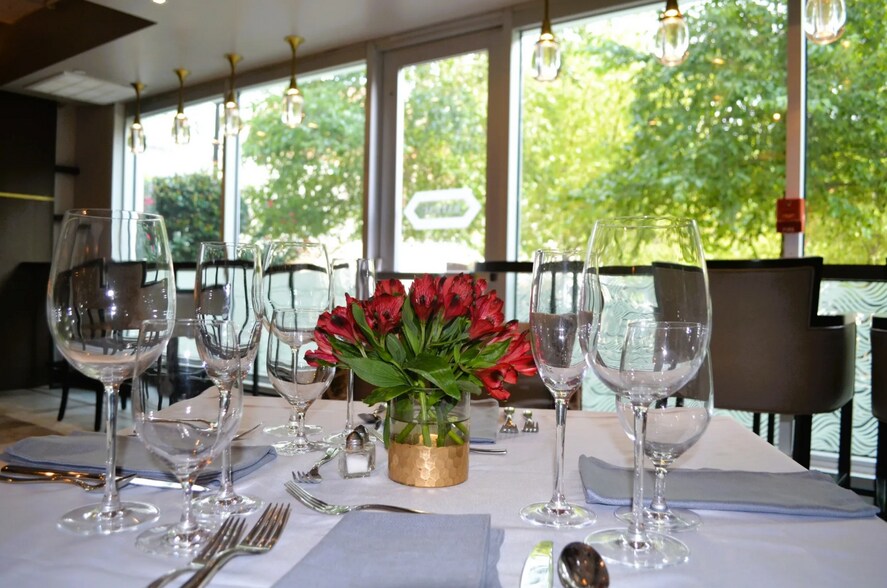 More Photos Of 301 Virginia St, Richmond Apartments For Lease