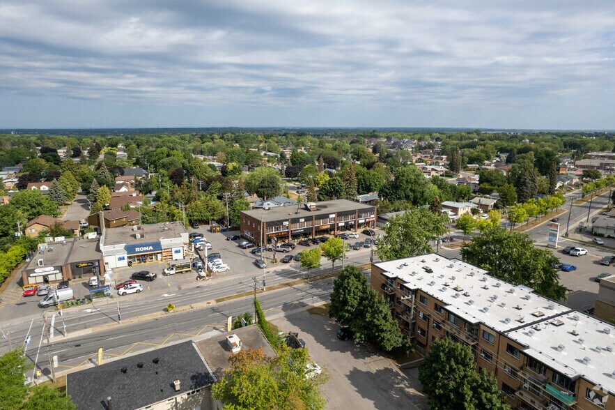 More Photos Of 3505-3533 Boul de la Concorde E, Laval Storefront Retail Office For Lease