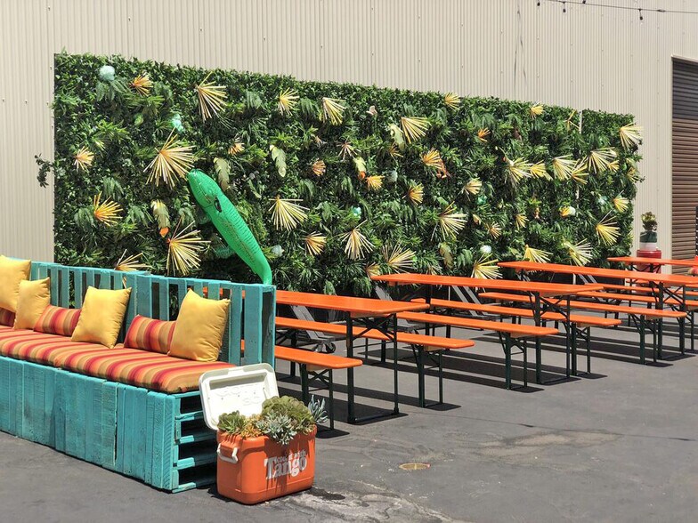 More Photos Of 3725 Greenwood St, San Diego Warehouse For Lease
