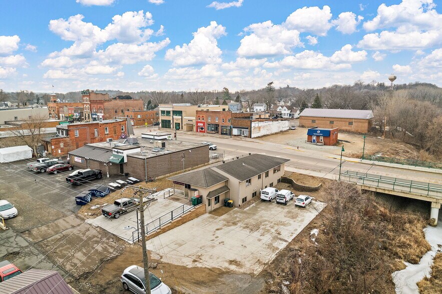 More Photos Of 101 S Main St, Pine Island General Retail For Sale