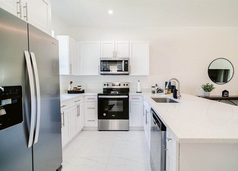 More Photos Of 2418 Xelda Ave N, Lehigh Acres Multifamily For Sale