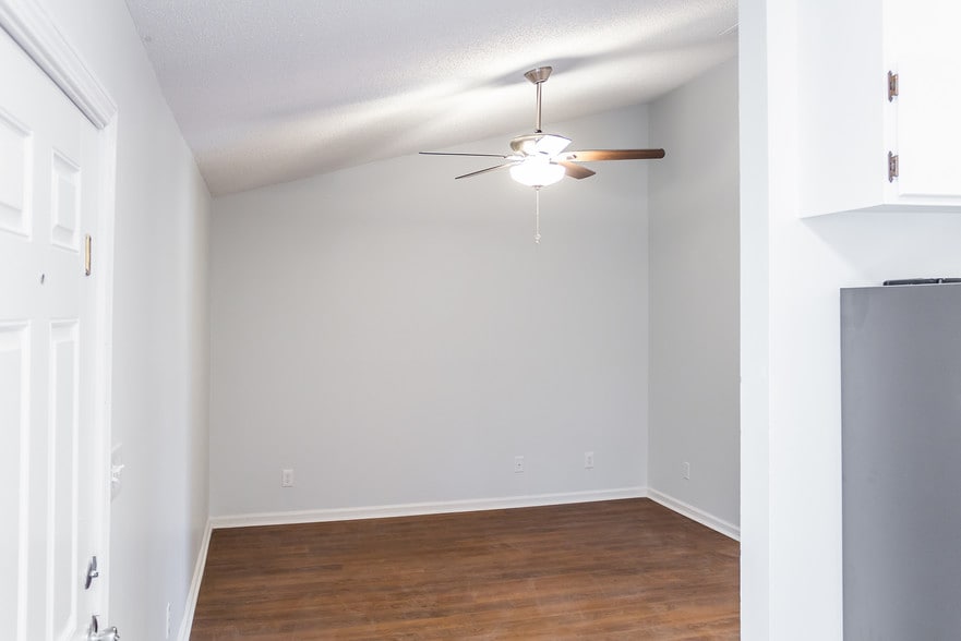 More Photos Of 9517 Newell Hickory Grove Rd, Charlotte Apartments For Sale