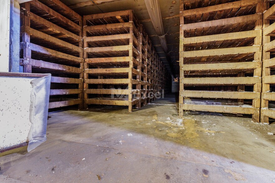More Photos Of 550 S 1100 W, Fillmore Warehouse For Sale