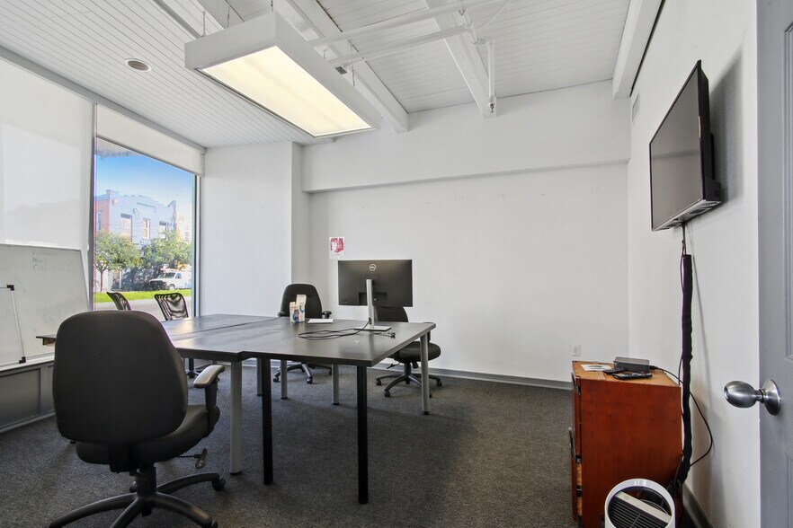 More Photos Of 1824 Oretha Castle Haley Blvd, New Orleans Office For Lease