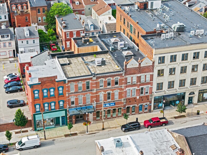 More Photos Of 1710-1712 E Carson St, Pittsburgh Office For Sale