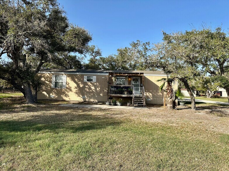 More Photos Of 1524 16th St, Rockport Manufactured Housing Mobile Home Park For Sale